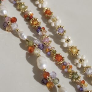 Colorful zircon bracelet set with white flowers and Japanese seed beads